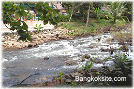 SidaResort08C.jpg (26721 bytes)