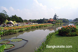 Suanluang509.jpg (19648 bytes)