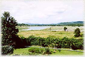 KhaoKaeow5A.jpg (20459 bytes)