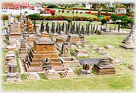 MiniSiam3.jpg (29531 bytes)