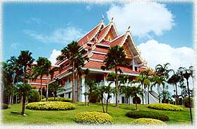 WatYan11A.jpg (22888 bytes)