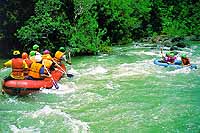 Rafting1.jpg (15438 bytes)