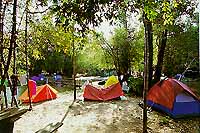 Tent1.jpg (20064 bytes)